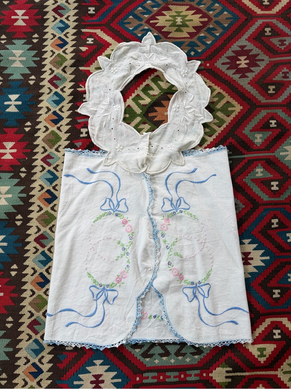 Vintage linen + cotton hand embroidered top - Picture 13 of 14